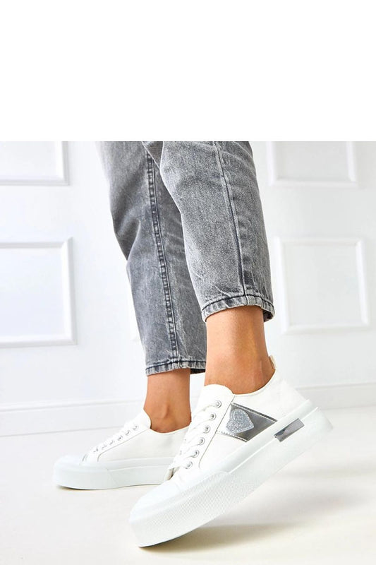 Close-up of Solea Women's Lightweight Sport Shoes highlighting the breathable fabric and fashionable heart print, designed for all-day comfort and effortless style.