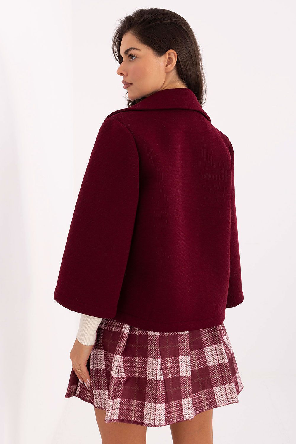 Luxurious 3/4 sleeve coat for women by Rue Paris, highlighting a smooth texture and elegant silhouette, perfect for transitional autumn and winter fashion.