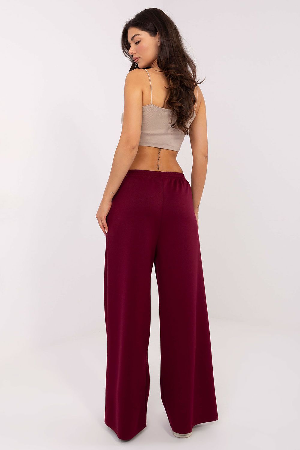 Stylish EU size 0 high waist palazzo trousers from Italy Moda, perfect for enhancing any casual wardrobe.