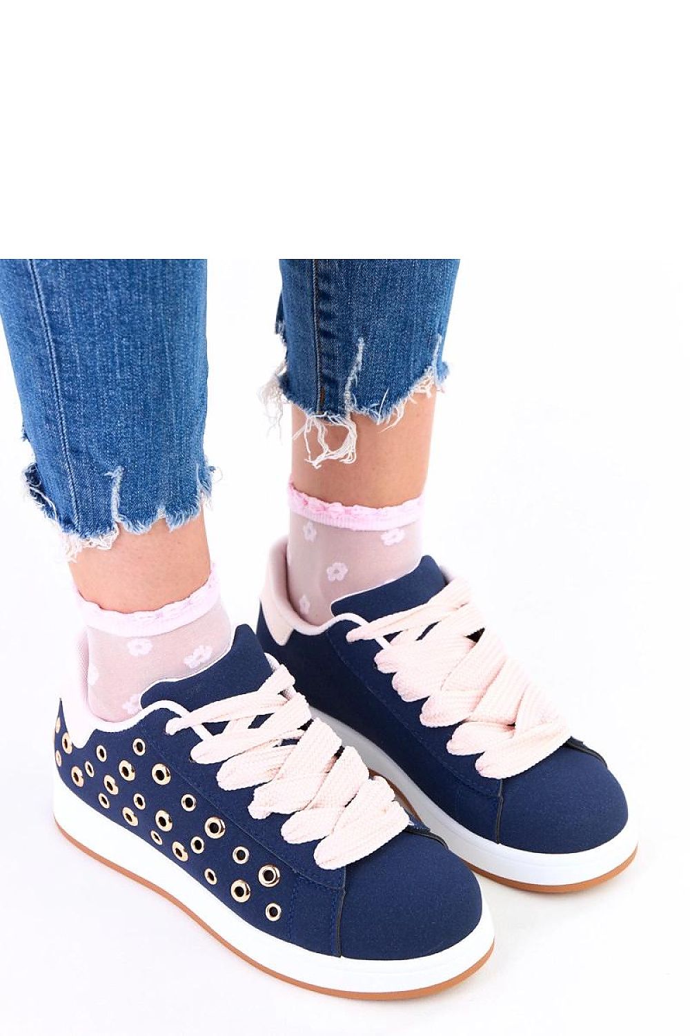 Versatile Solea Women's Fashionable Sports Shoes in various sizes, framed with elegance, suitable for all-day wear while adding a fashionable touch.