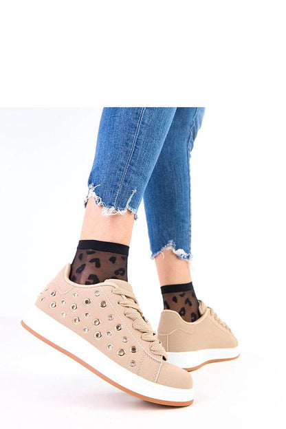 Solea Women's Sport Shoes displayed on a luxury backdrop, highlighting the 3 cm platform and chic casual style ideal for everyday wear.