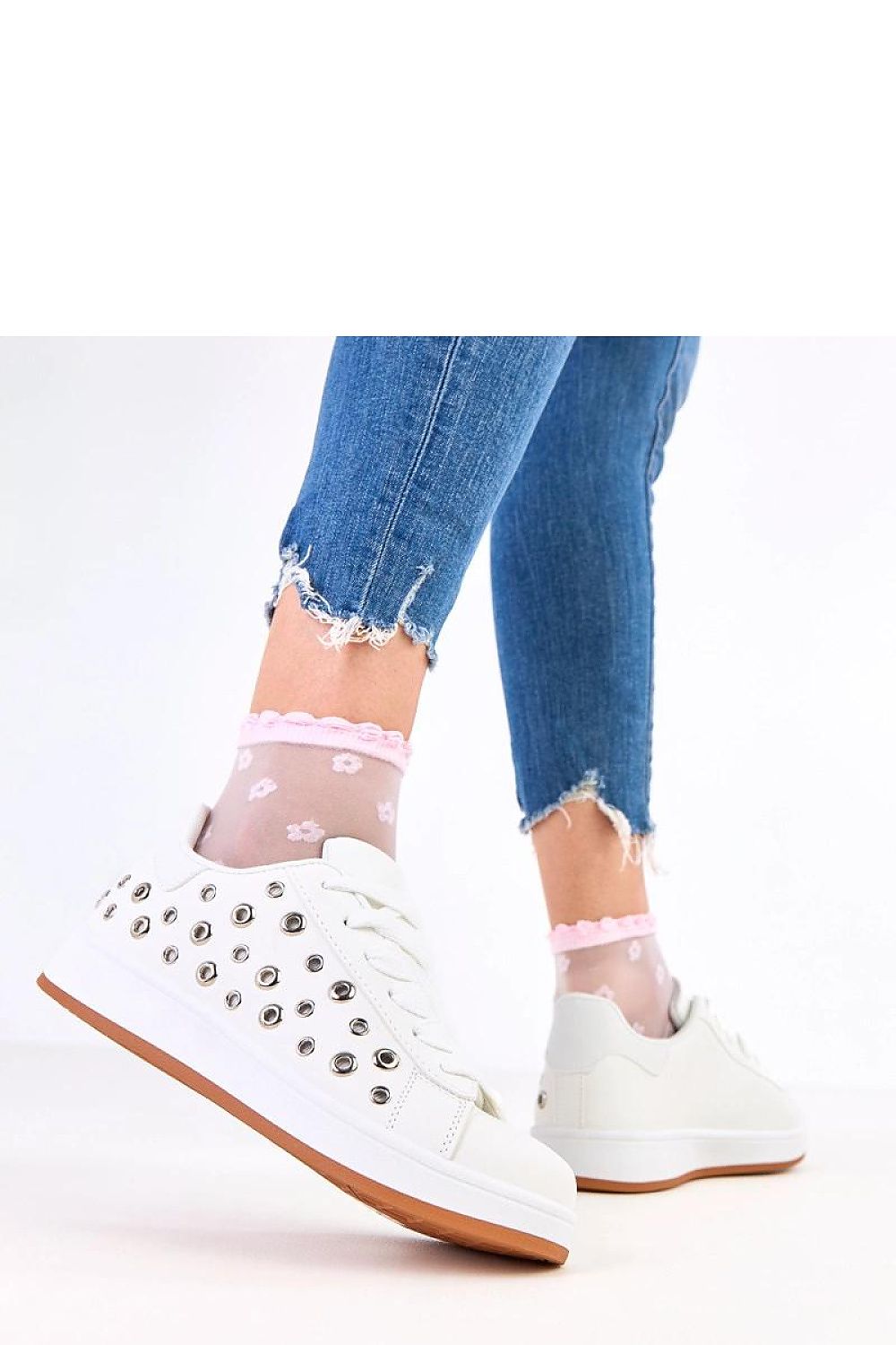 Solea women's fashionable sports shoes crafted from ecological suede leather, featuring a modern design with decorative studs and a comfortable 3cm platform.