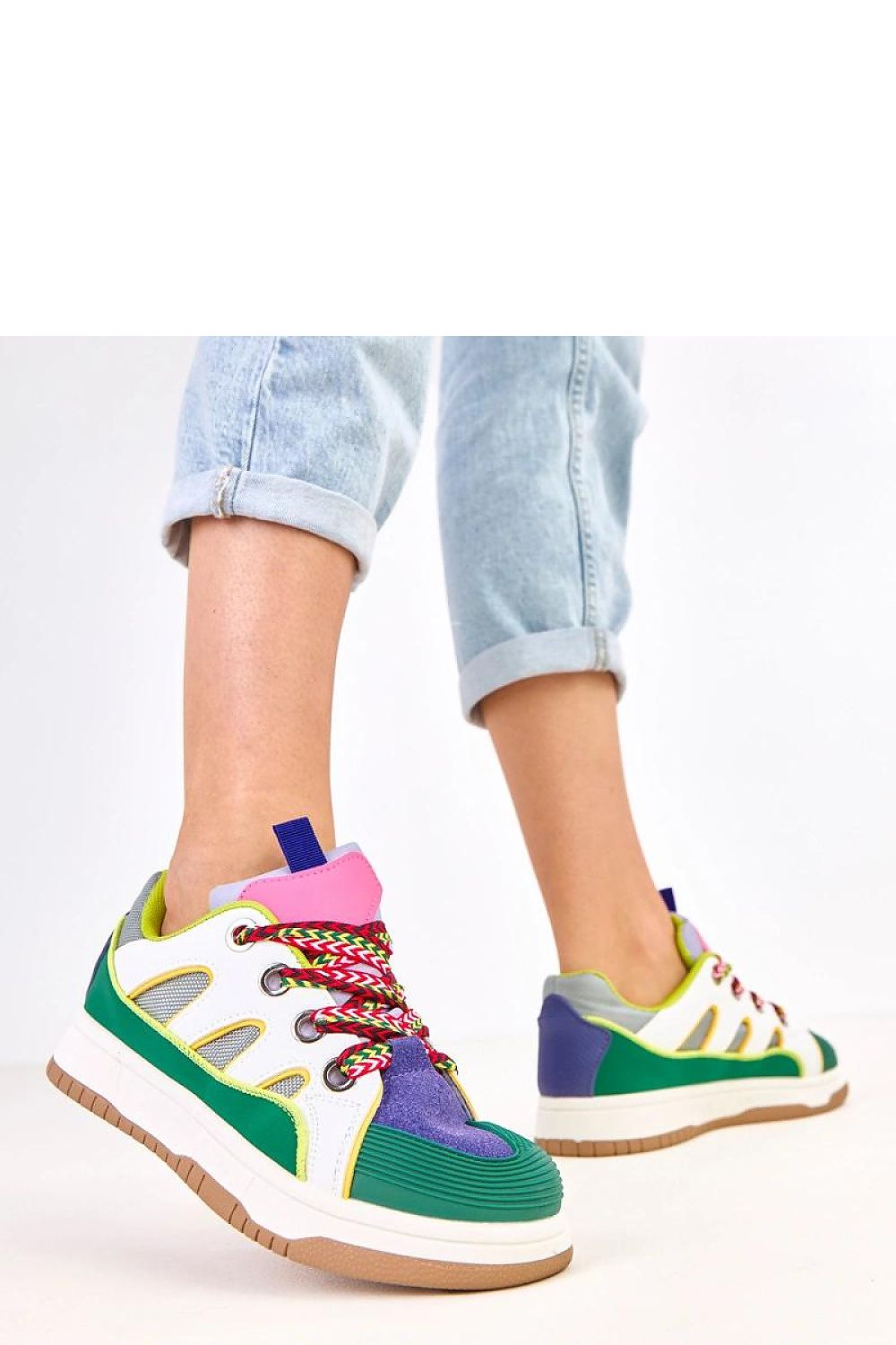 Elegant Solea sport shoes made from eco-leather featuring a chic 3cm platform and thick laces, perfect for elevating your casual wardrobe with luxury.