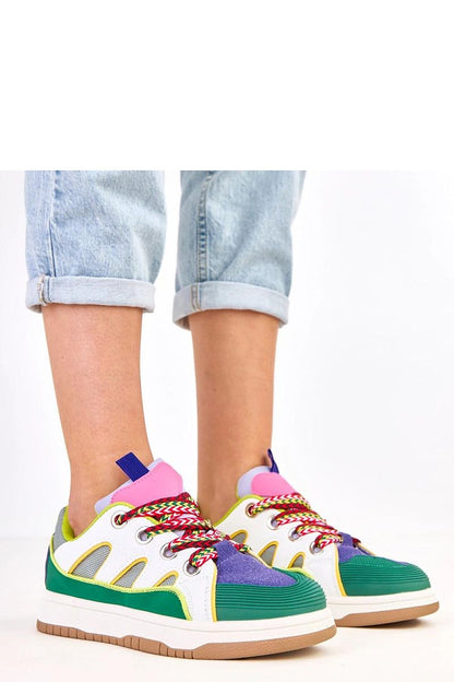 Solea eco-leather sport shoes displayed to emphasize the luxurious design, thick laces, and comfortable 3cm platform suitable for sizes EU 36-41.