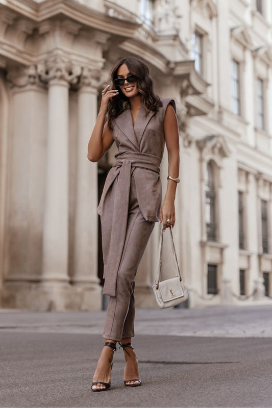 Close-up of the Ruby Fango Elegant Vest showcasing high-quality stitching and fabric texture, designed by LaBalancia for a chic layering experience.