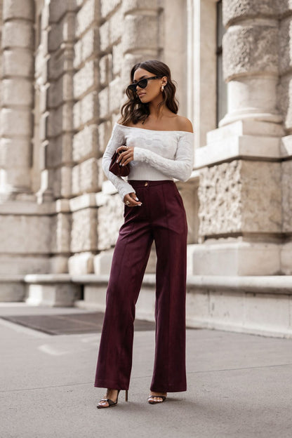 FERN Bordo Trousers for Women - LaBalancia, Elegant design in stylish burgundy, perfect for versatile outfit pairings, made of comfortable viscose blend for a flattering fit and machine washability.