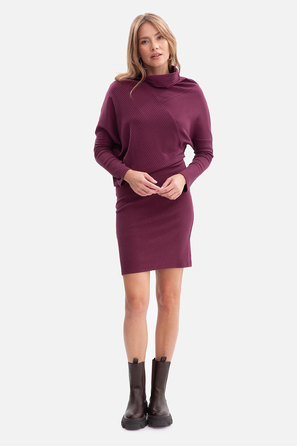 Stylish BeWear Mini Ribbed Daydress, detailed view of the fitted pencil silhouette and exquisite design, epitomizing luxury and timeless elegance for modern women.