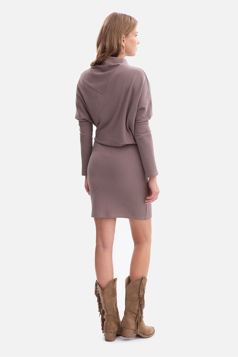 Close-up of the fabric texture on BeWear Mini Ribbed Daydress, highlighting the quality ribbed material that offers comfort and sophistication.