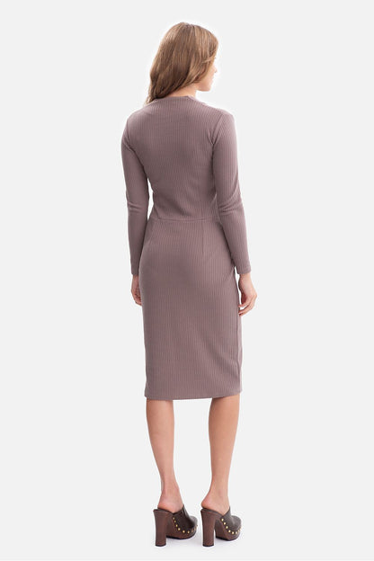 Luxurious ribbed fabric daydress by BeWear, ideal for women seeking timeless chic in sizes S to L.
