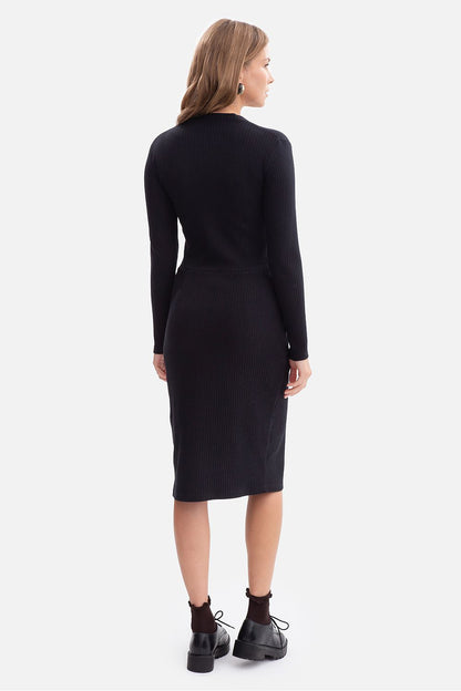 The back view of BeWear's Elegant Midi Daydress showcasing its long fitted sleeves and elegant silhouette.