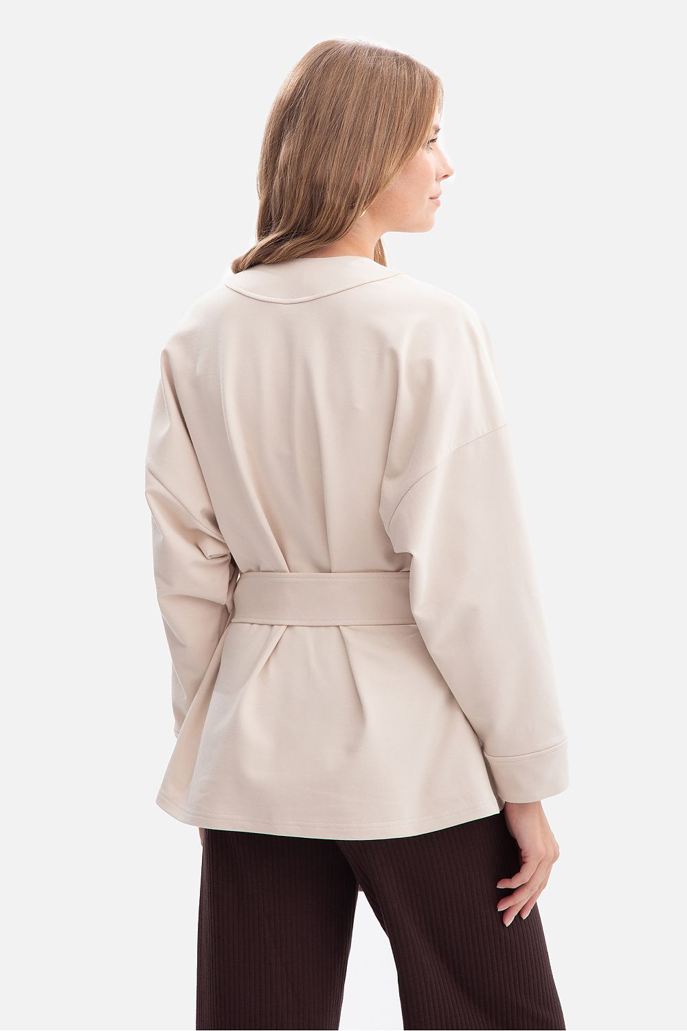 Versatile BeWear women's kimono-style blazer sweatshirt in navy, highlighting its loose silhouette and wide sleeves for a luxurious yet easy-to-wear piece.