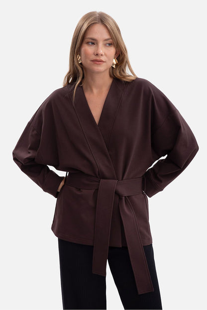 Contemporary BeWear women's kimono blazer sweatshirt in olive green, emphasizing its luxurious fabric and designer-inspired casual elegance for everyday wear.