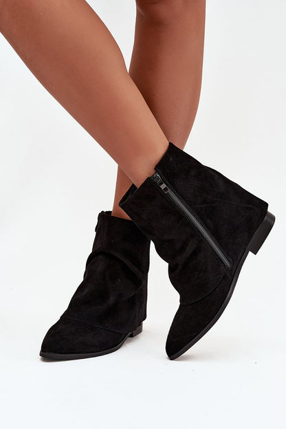 Chic women's ankle boots with a hidden wedge heel and practical zip closure, crafted by Step in style for a sophisticated and warm fit.