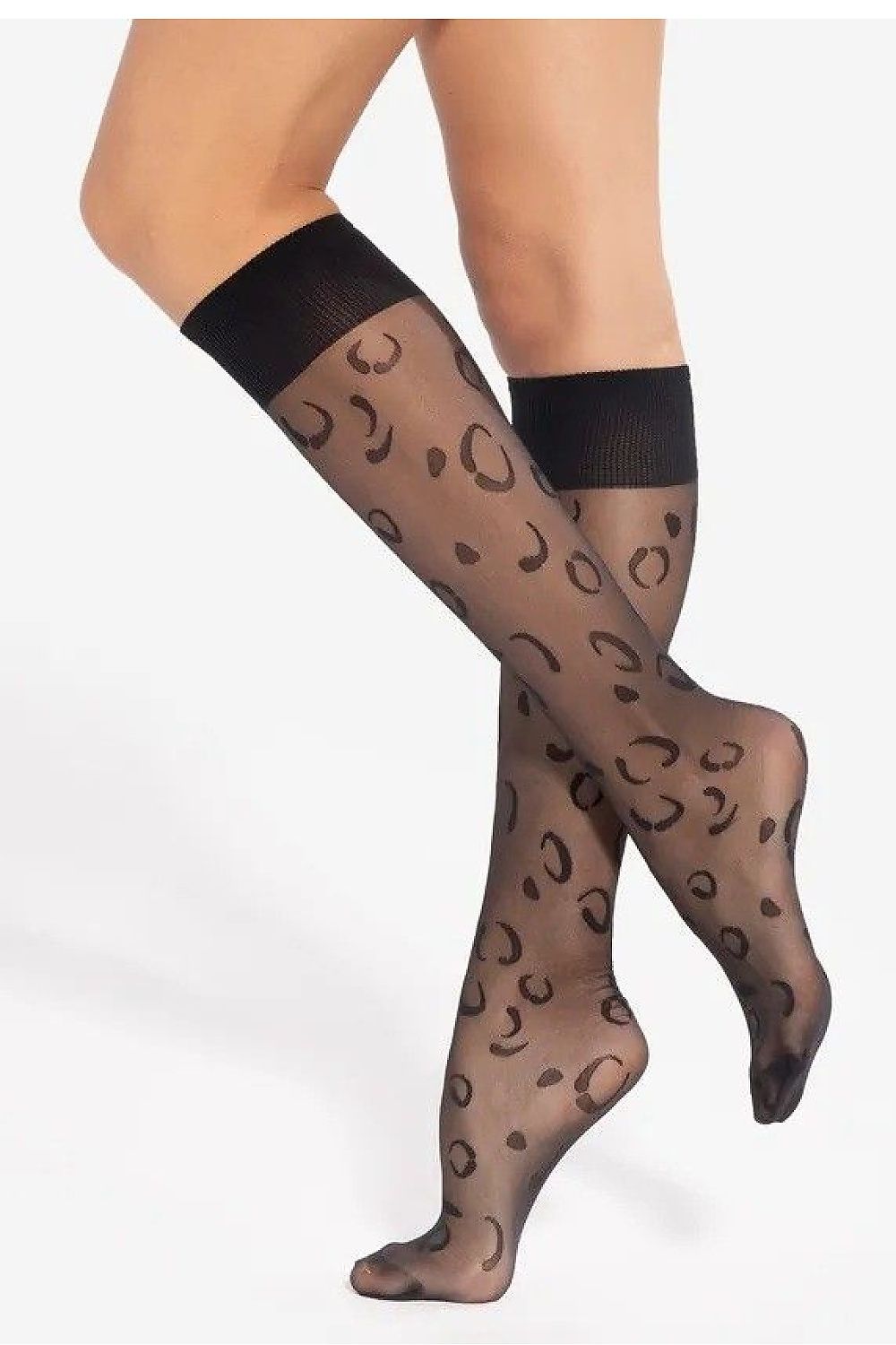 Stylish Gatta knee-high socks showcasing a chic geometric design, ideal for any fashionable outfit.
