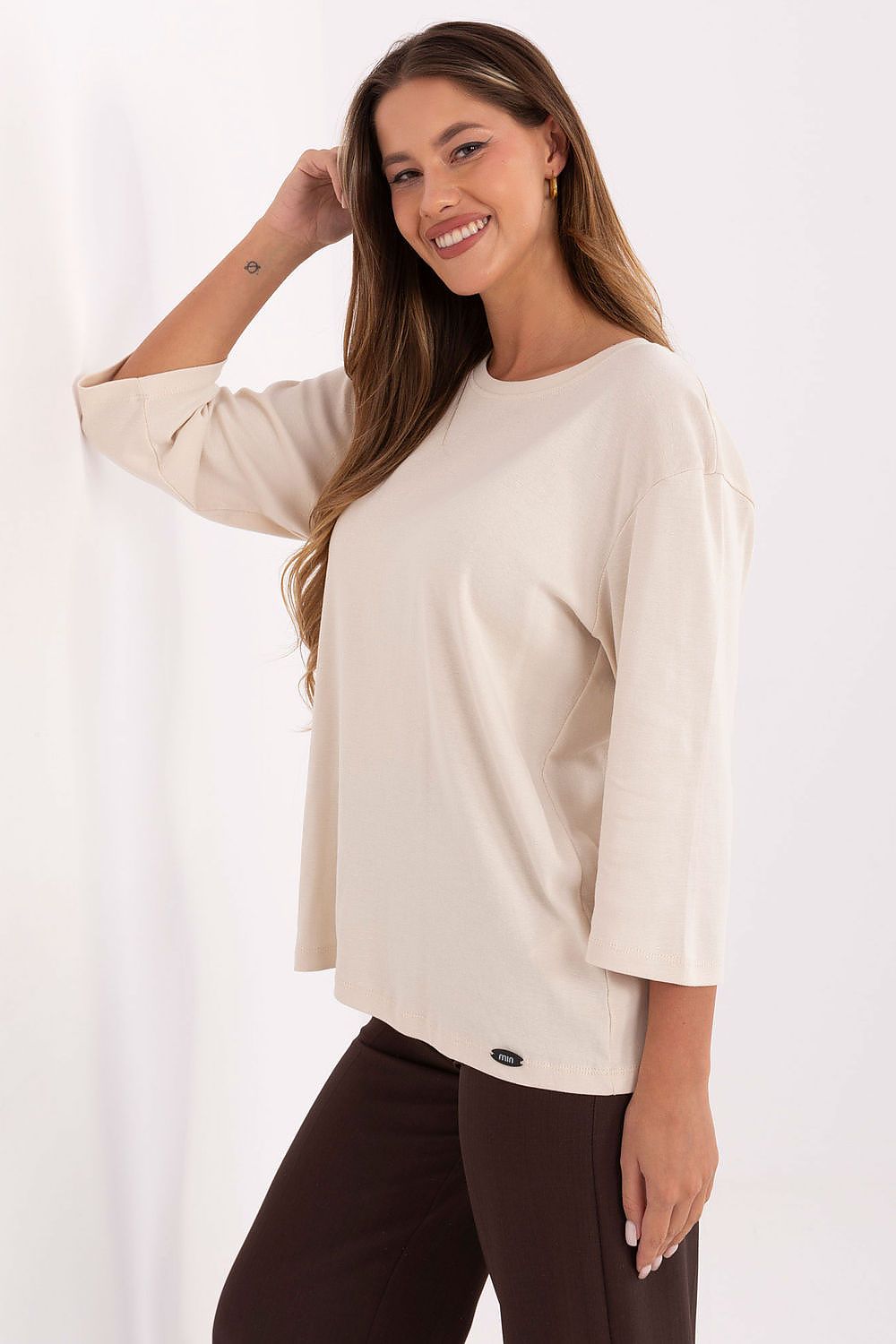 Sophisticated women's cotton blend blouse by Relevance, perfect for versatile styling with trousers or skirts.