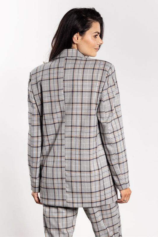 Luxurious women's oversized checkered blazer by awama, showcasing modern design with flap pockets and classic lapel.
