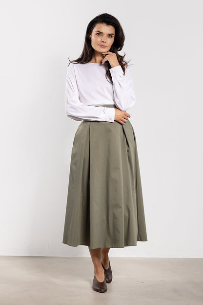 Stylish high waist flared midi skirt by Awama, crafted for an exquisite look and comfort, perfect for every occasion.
