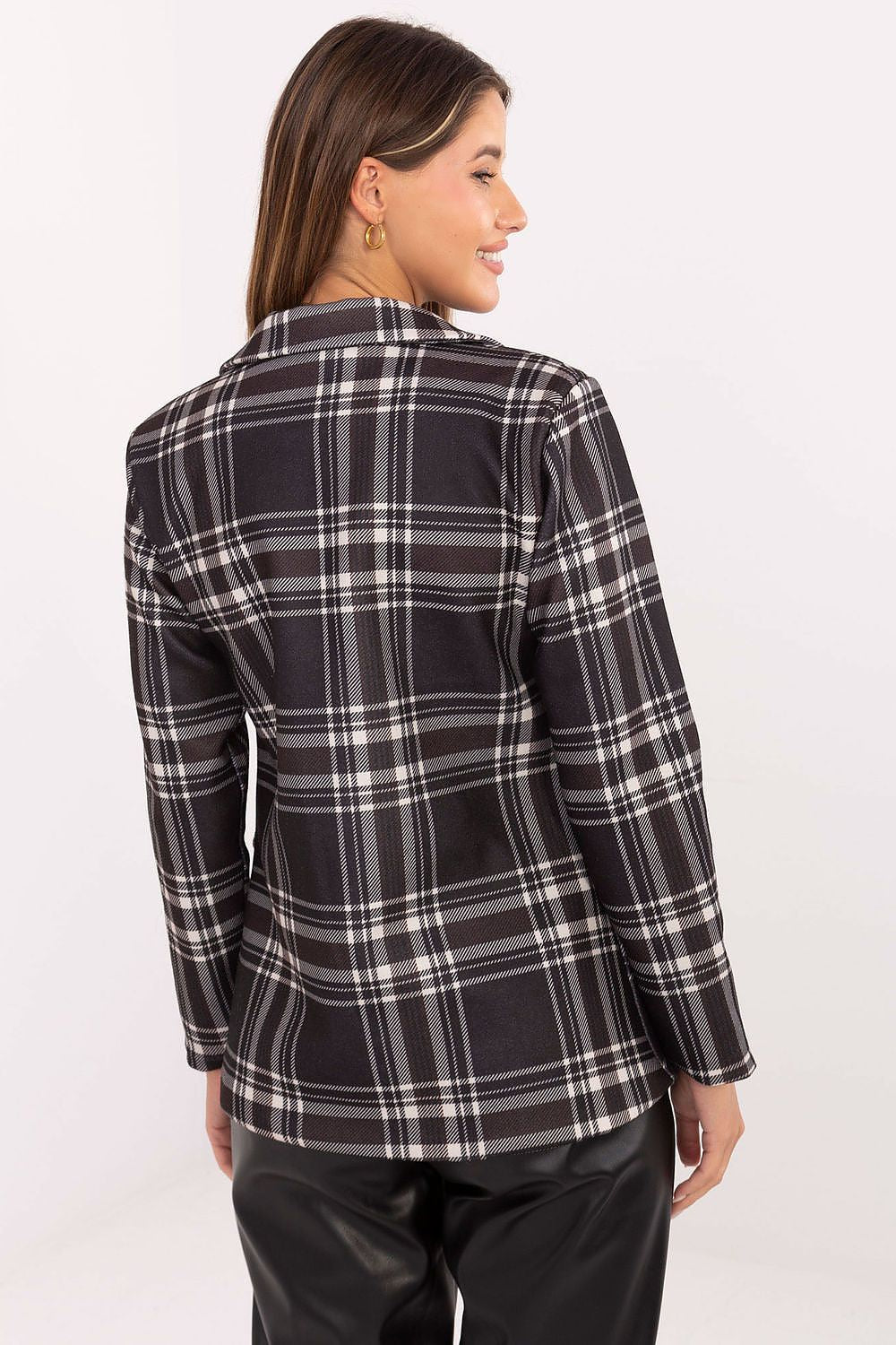 Stylish women's checkered blazer by Rue Paris, featuring a single-button closure and structured silhouette, perfect for pairing with classic pants and dresses.