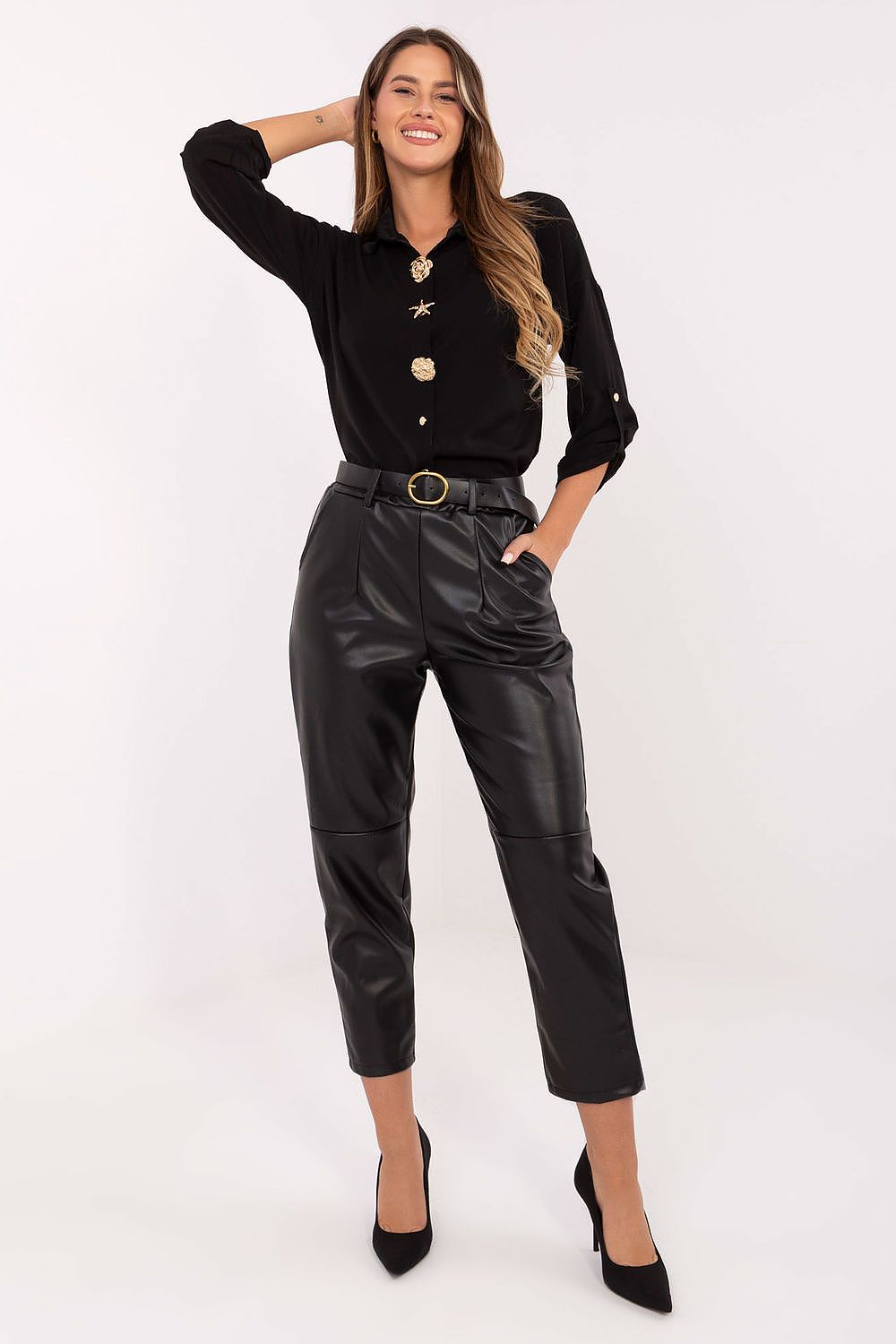 Side view of Rue Paris women's trousers highlighting tapered legs and classy appeal, ideal for stylish professionals.
