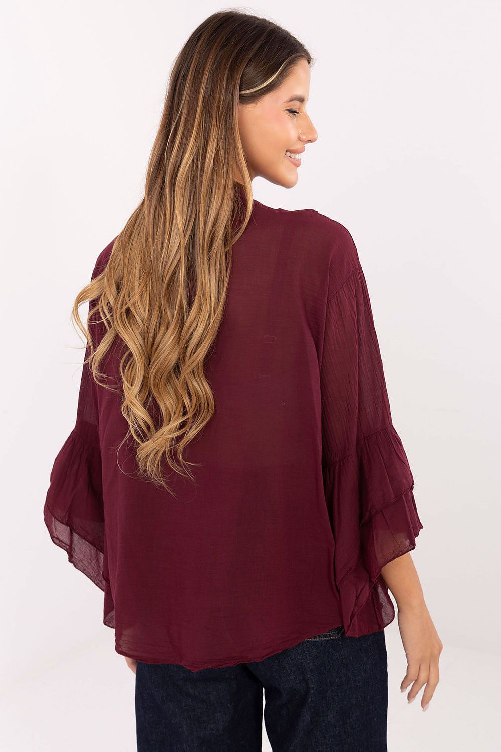 Italy Moda exquisite classic cotton shirt, effortlessly combining comfort and sophistication for everyday elegance.