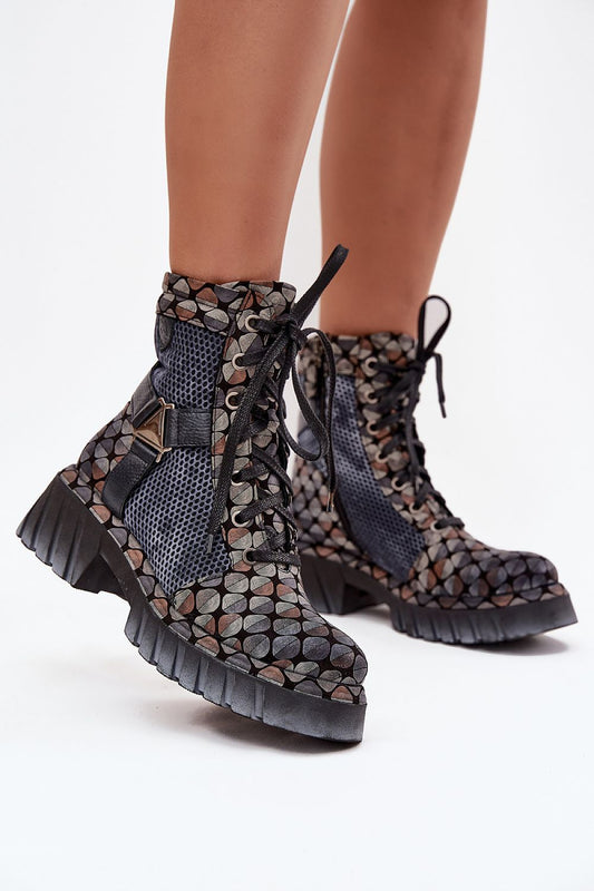 Exquisite Maciejka women's natural leather workery boots in platform style, showcasing durability and comfort by Step in Style.