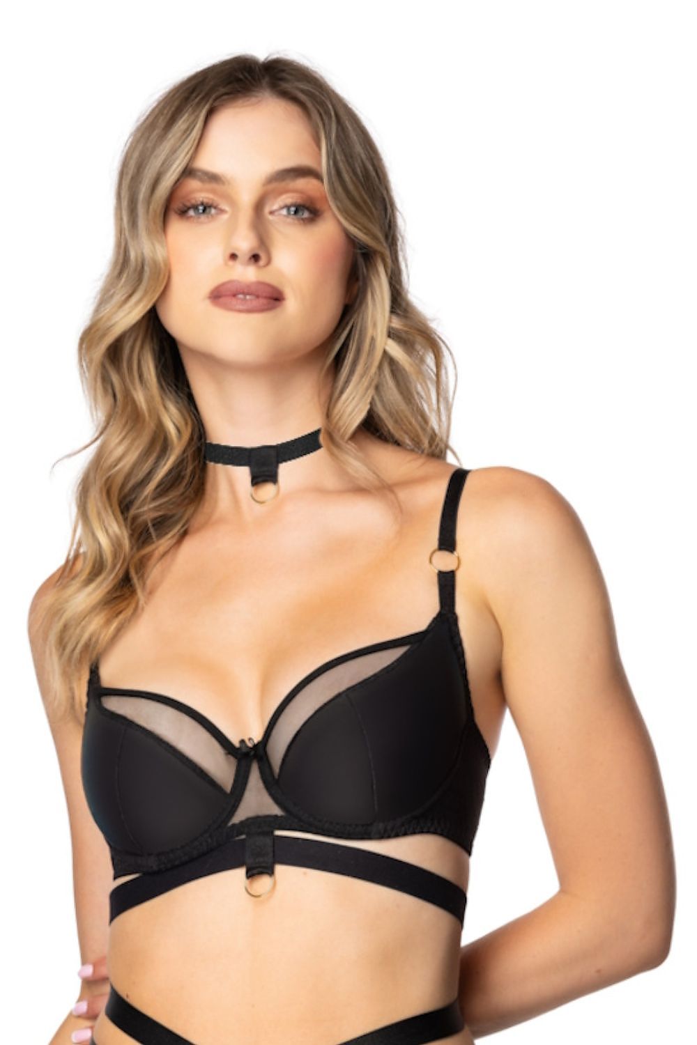 Close-up of the adjustable straps on the Etna Semi-Soft Bra in Black by Mat, designed for a perfect fit and luxurious wear.