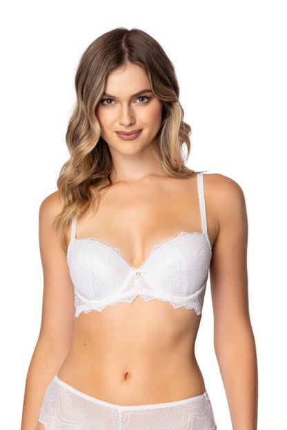 Mat's Ayrin Off-White Lace Push-Up Bra displayed with delicate lace textures and an exquisite lift, ideal for both everyday elegance and special occasions.