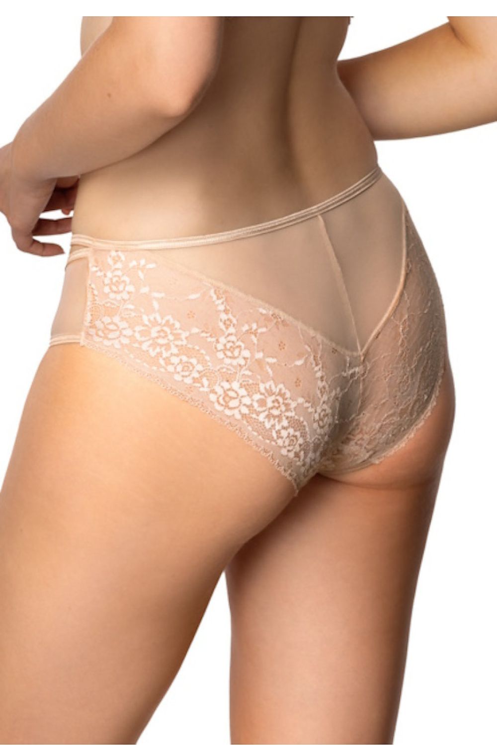Sonnet Beige Lace Briefs by Mat displayed on a neutral background, combining elegance and comfort in sizes EU 36-48 for every woman.