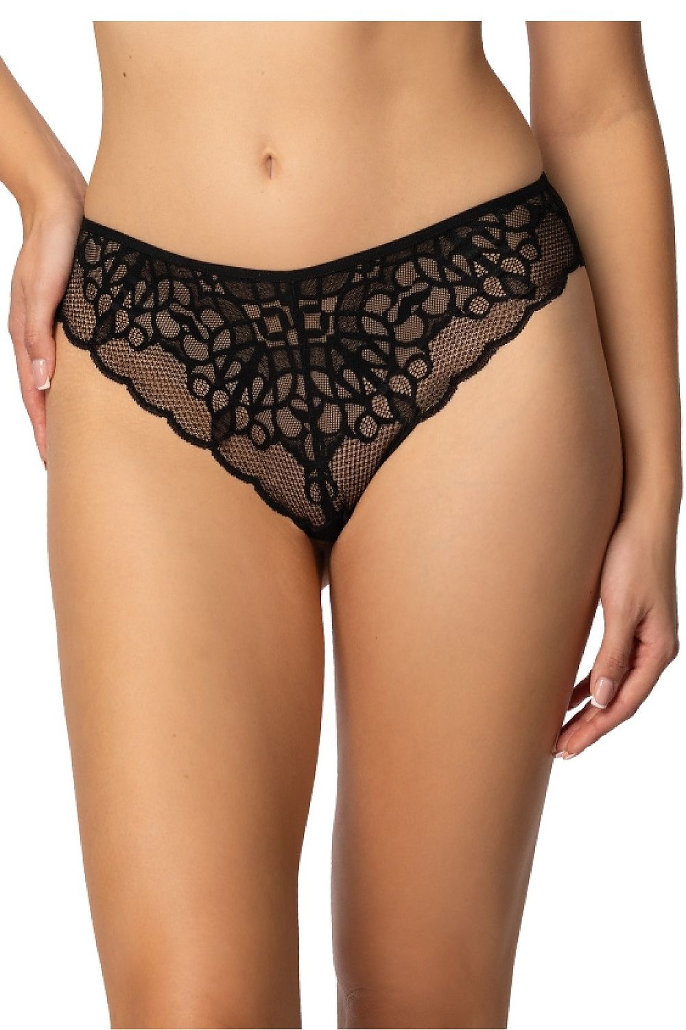 Luxurious black Brazilian panties Venice F-4023/54 by Mat, featuring delicate lace, decorative wavy edges, and an elegant silhouette, perfect for sophisticated everyday comfort and special occasions.