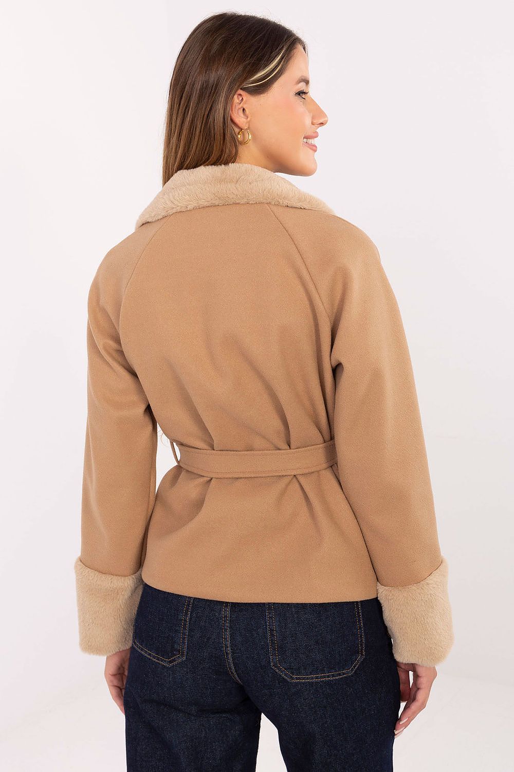 Sophisticated autumn winter coat for women by Rue Paris, made of high-quality polyester blend, combining comfort with elegance in a modern short design.