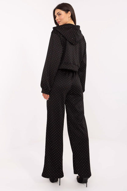 Full outfit shot of Rue Paris high-waisted pants and zip-up hoodie, perfect for chic casual outings or urban meetings.