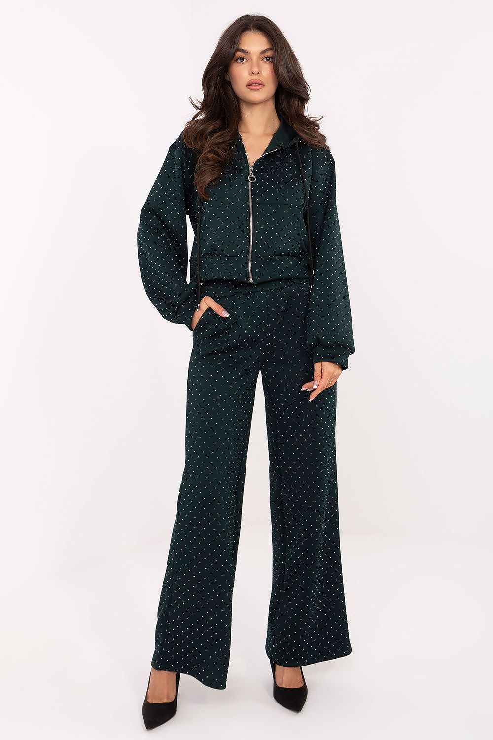 Elegant women's tracksuit set by Rue Paris featuring a stylish zip-up hoodie combined with high-waisted pants, showcasing luxury comfort and chic design.