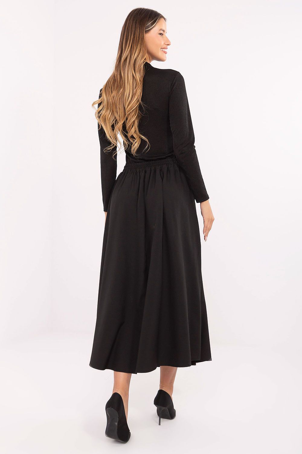 Elegant Midi Skirt by Rue Paris featuring a sophisticated pleated front design and side pockets, crafted from a high-quality polyester blend for a luxurious feel.