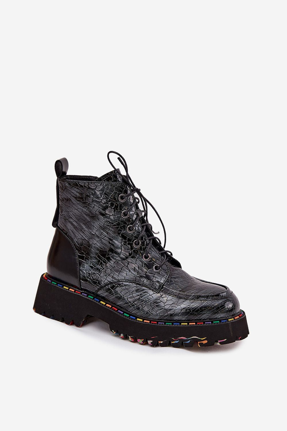 Step in Style Artiker women's leather boots, highlighting the durable craftsmanship and flat heel for all-day comfort, ideal for any fashionable wardrobe.