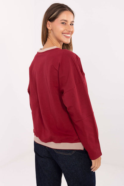 Elegant EU size 0 women's sweatshirt from Relevance, showcasing a modern silhouette with long sleeves, round neckline, and fashionable embroidered details for a chic casual look.