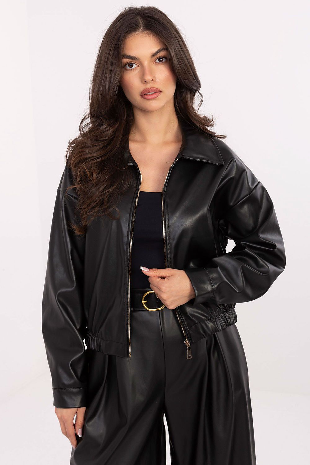 Elegantly designed Rue Paris eco leather jacket for women, showcasing a casual style with a wide collar and practical pockets in a luxurious modern design.