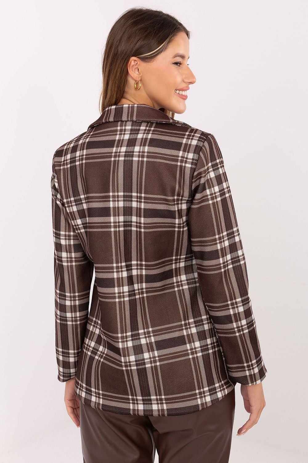 Rue Paris women's elegant blazer with notched lapels and single button closure, ideal for office and casual settings.