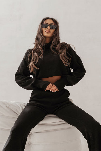 LaBalancia elegant black PRIAH sweatshirt and pants set showcasing luxury comfort and style for women, ideal for casual to formal occasions.