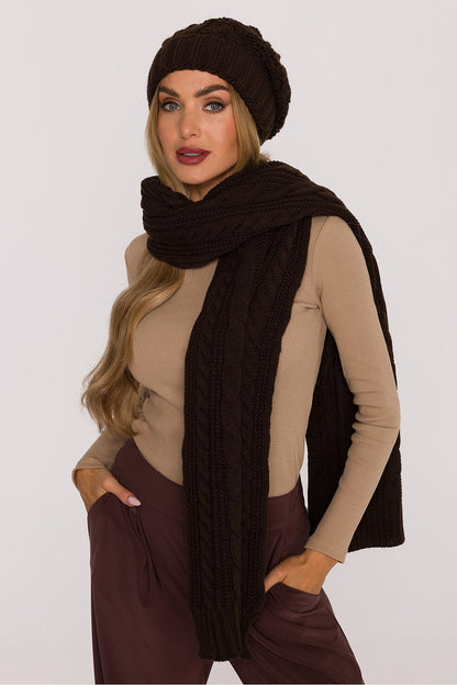 Sleek and stylish luxury scarf from Moe, crafted from soft acrylic and nylon yarn, featuring a classic braided pattern for a warm and sophisticated look.