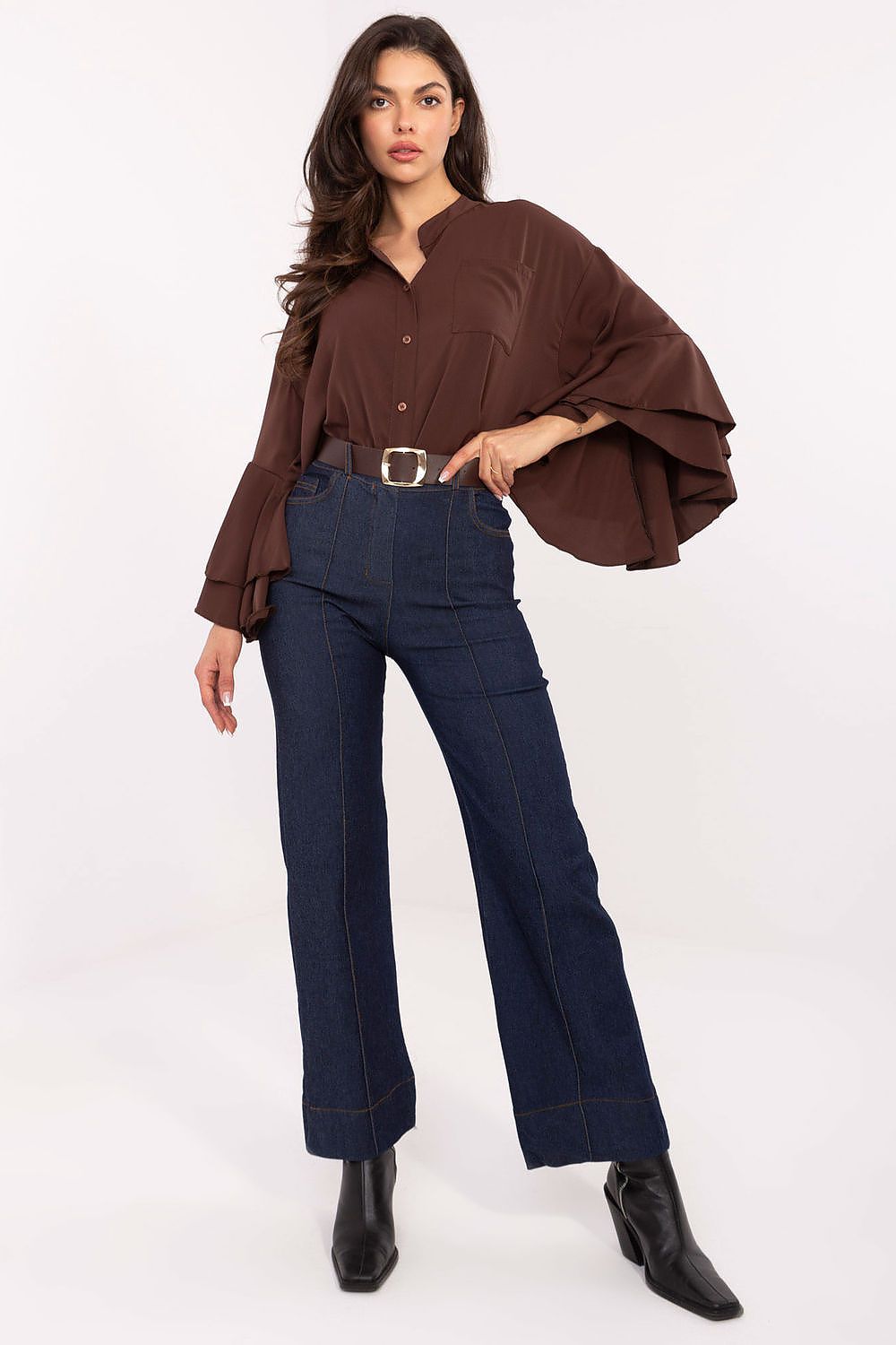 Elegant women's straight leg jeans by Factory Price, crafted from a luxurious cotton and spandex blend for a sophisticated silhouette, available in EU size 0 with a comfortable waist range of 68-90cm.