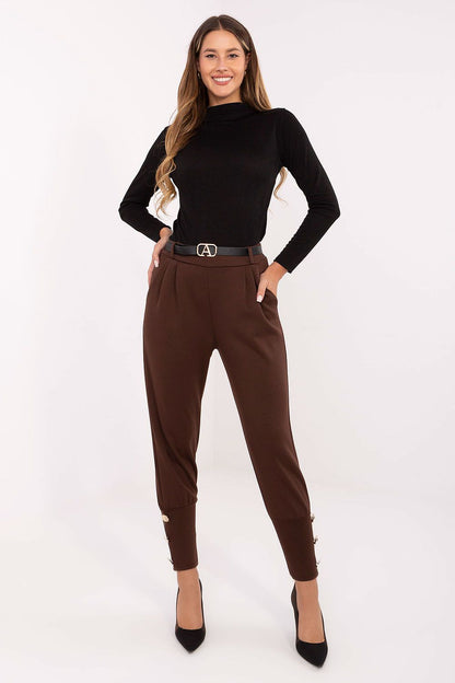 Elegant high-waisted women's casual sweatpants from Factory Price, featuring a modern tapered design, side pockets, and decorative buttons for a refined urban look.