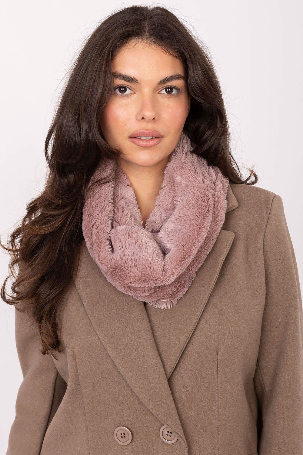Elegant luxury 100% polyester infinity scarf by AT, featuring a soft fur collar, perfect for stylish warmth on colder days.