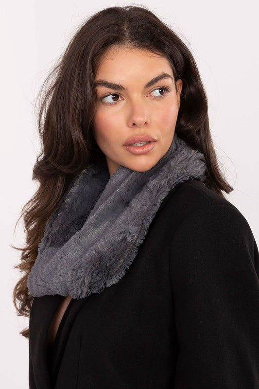 Elegant and cozy polyester infinity scarf from AT, perfect for winter style, 24 cm wide soft fur neck warmer ideal for cold weather.