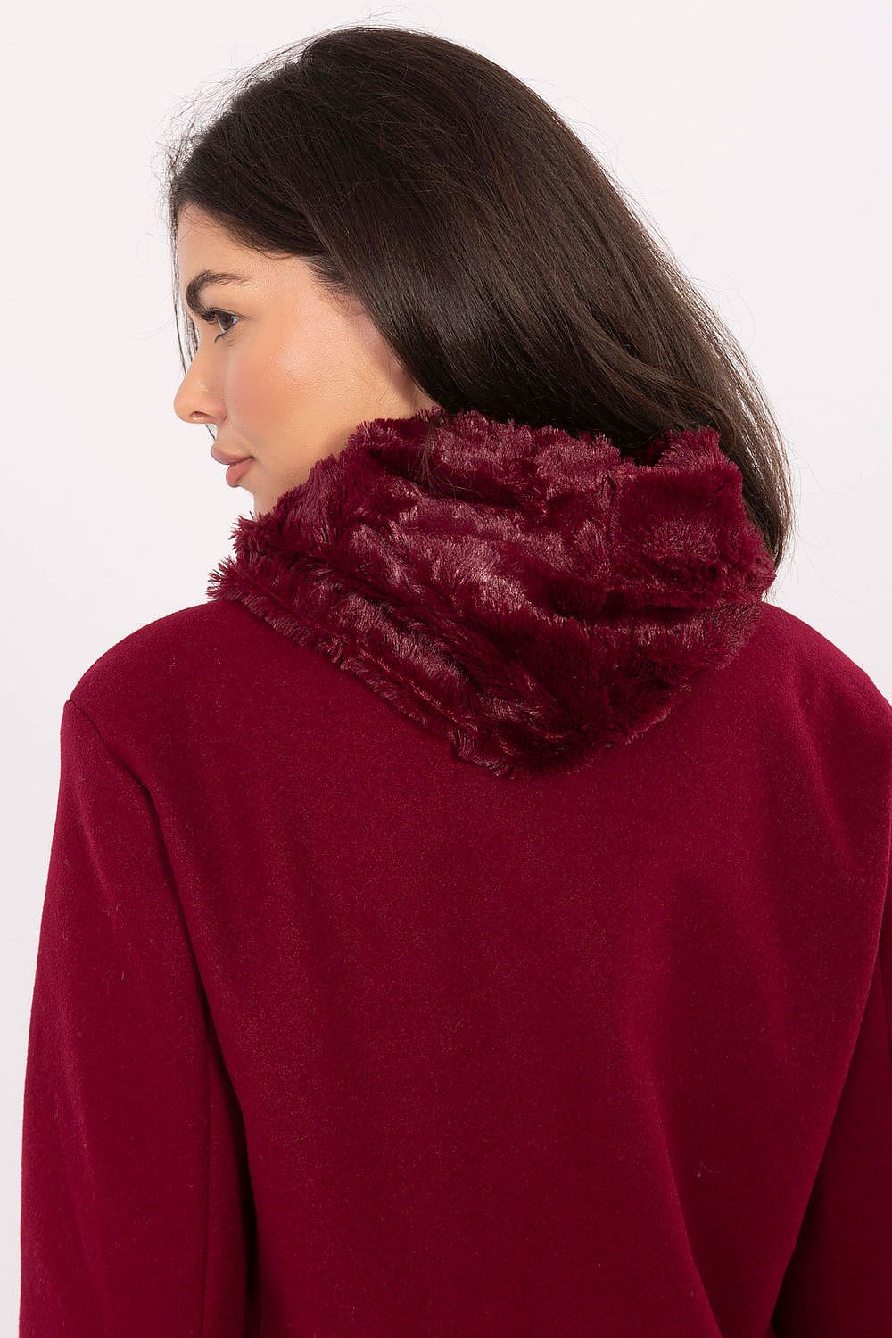 Elegant polyester fur scarf by AT, designed for comfort, offers warmth and sophistication for both casual and formal winter styles.