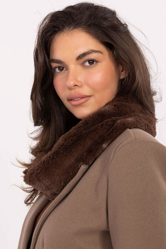 Luxurious 82Cm Infinity Scarf by AT, designed for warmth and style, ideal for winter outfits.