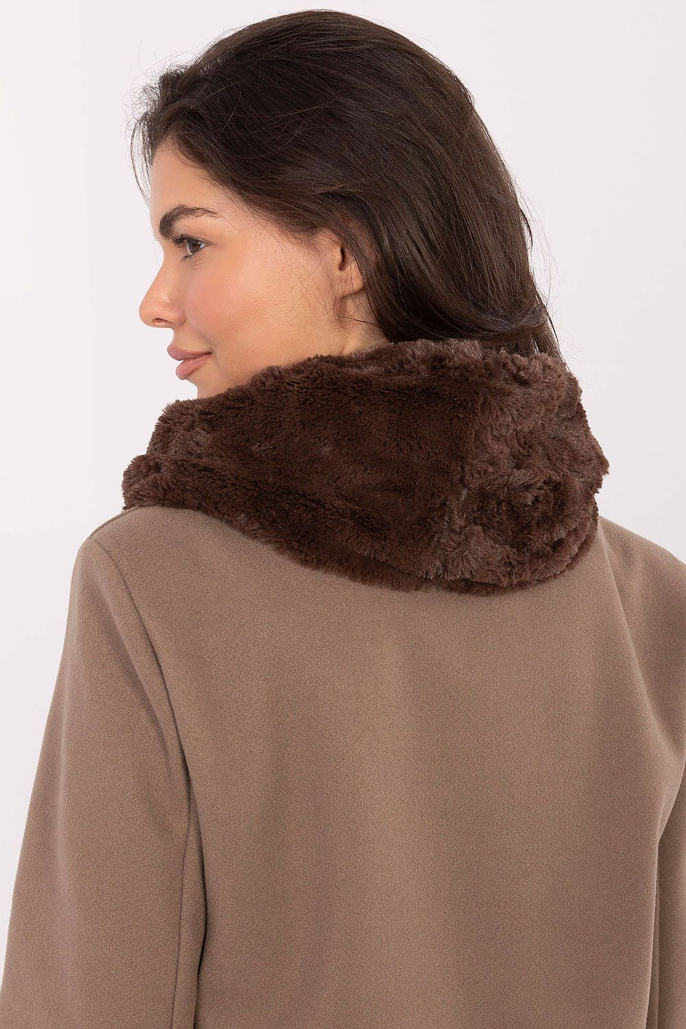 Chic 82Cm Infinity Scarf from AT, crafted with soft polyester for a cozy and elegant look in cold conditions.