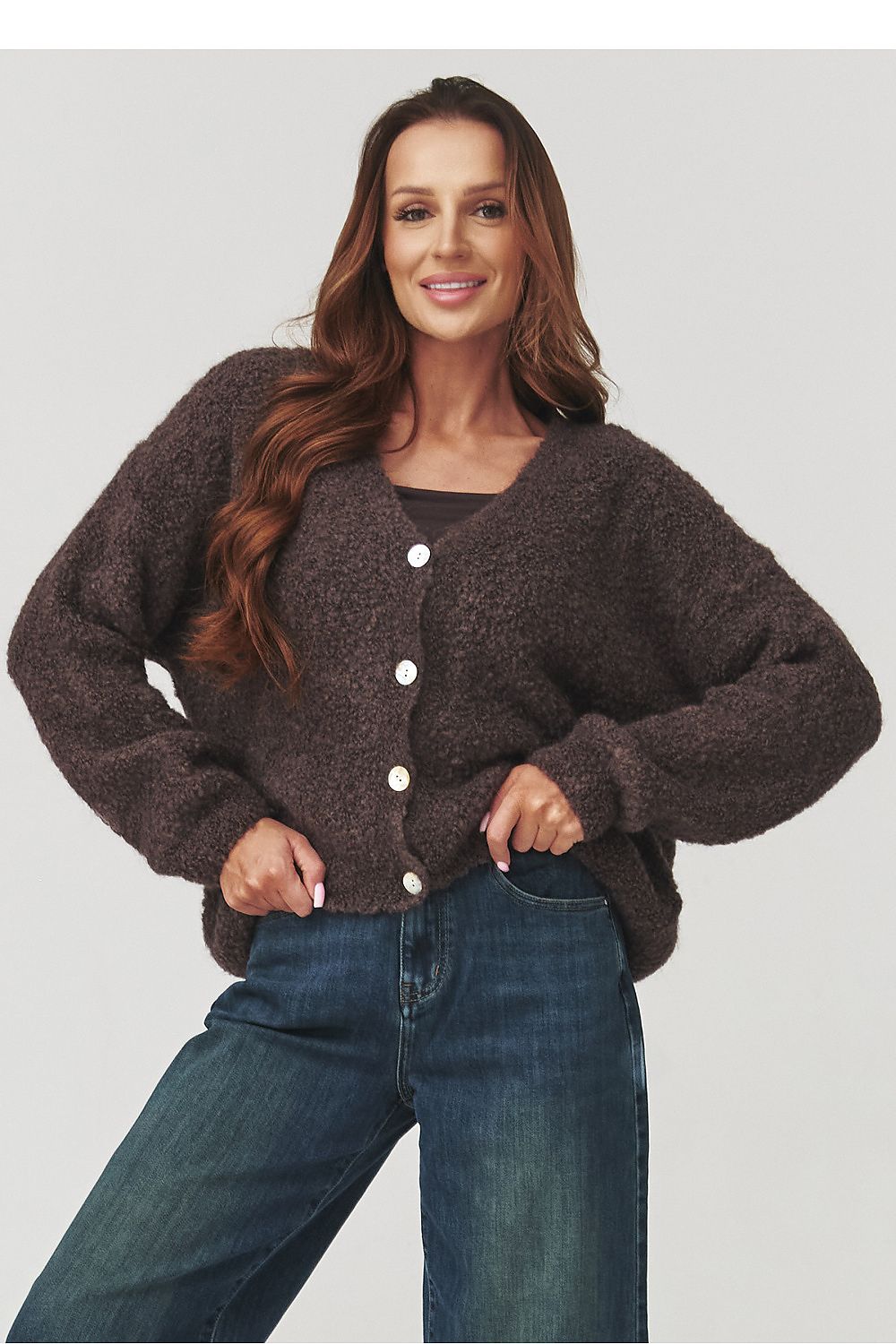 Luxury Makadamia Bouclé Cardigan for Women in burgundy, showcasing a classic cut and elegant design, perfect for cold days.