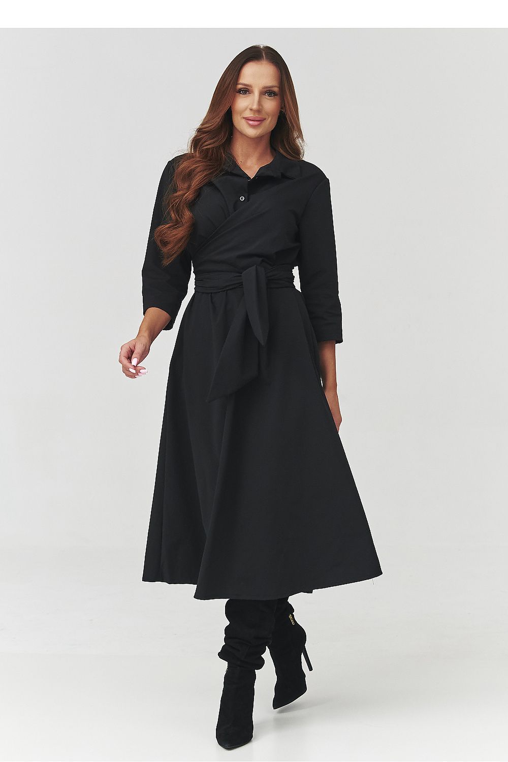 Makadamia elegant midi shirt dress with tie waist, featuring a classic collar and 3/4 sleeves, made in Italy, displayed in black color.