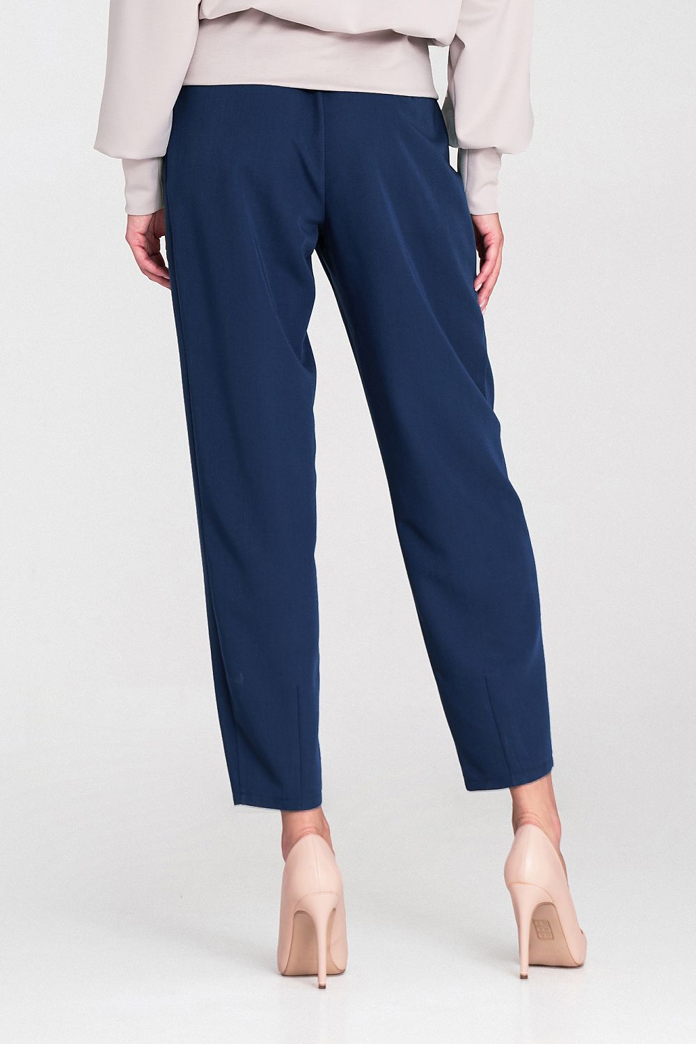 Full view of Nife Women's High Waist Oversized Balloon Trousers, exemplifying premium quality and comfort, suitable for a fashionable and sophisticated wardrobe.