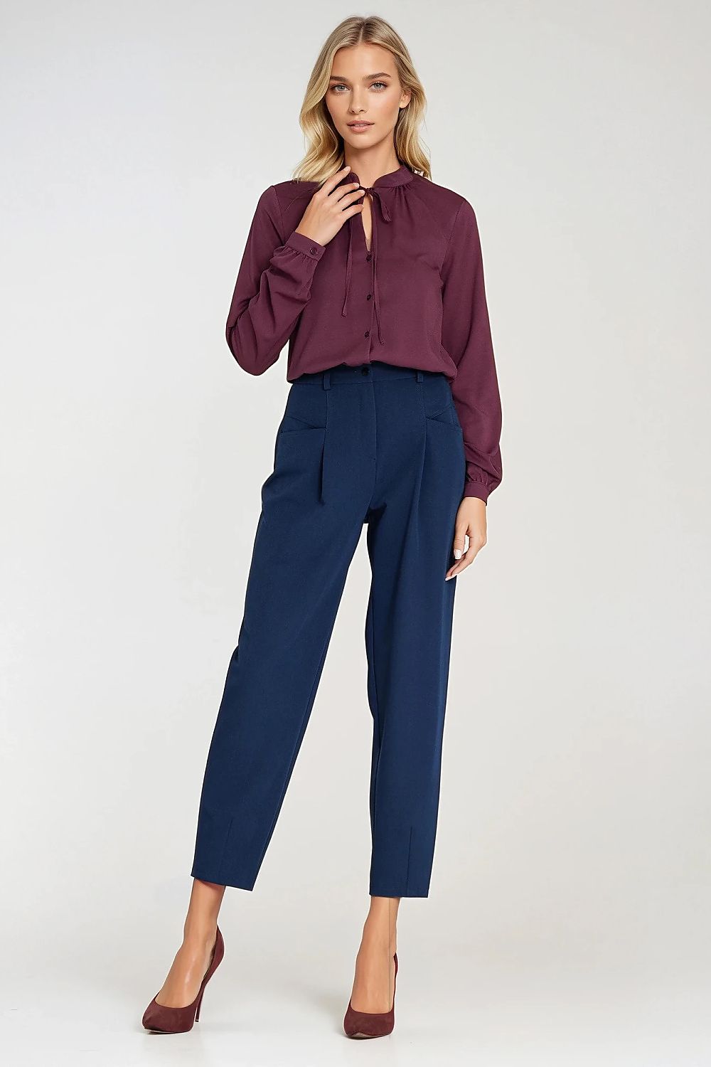 Nife elegant women's long sleeve blouse in lightweight viscose, featuring a sophisticated neckline tie and delicate pleats, perfect for both office and casual looks.